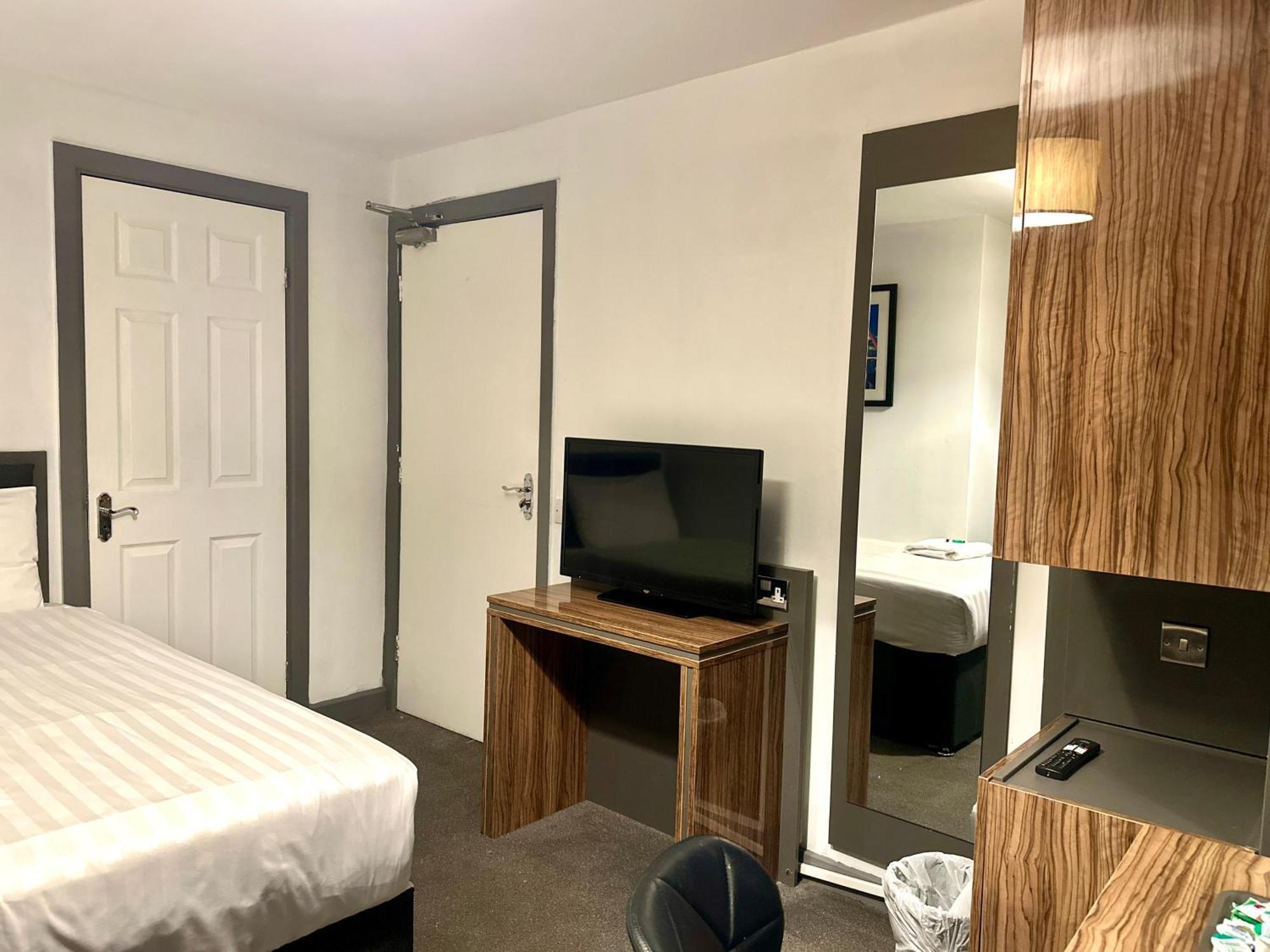 Hotel Express Newcastle Гейтсхед Екстериор снимка