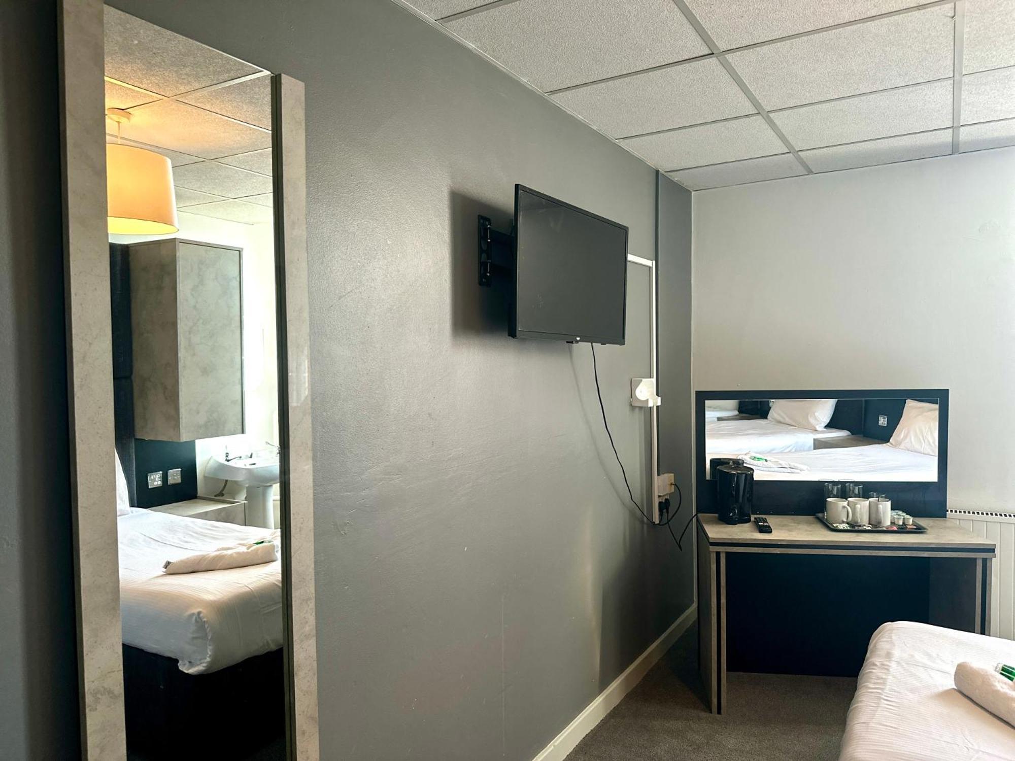 Hotel Express Newcastle Гейтсхед Екстериор снимка