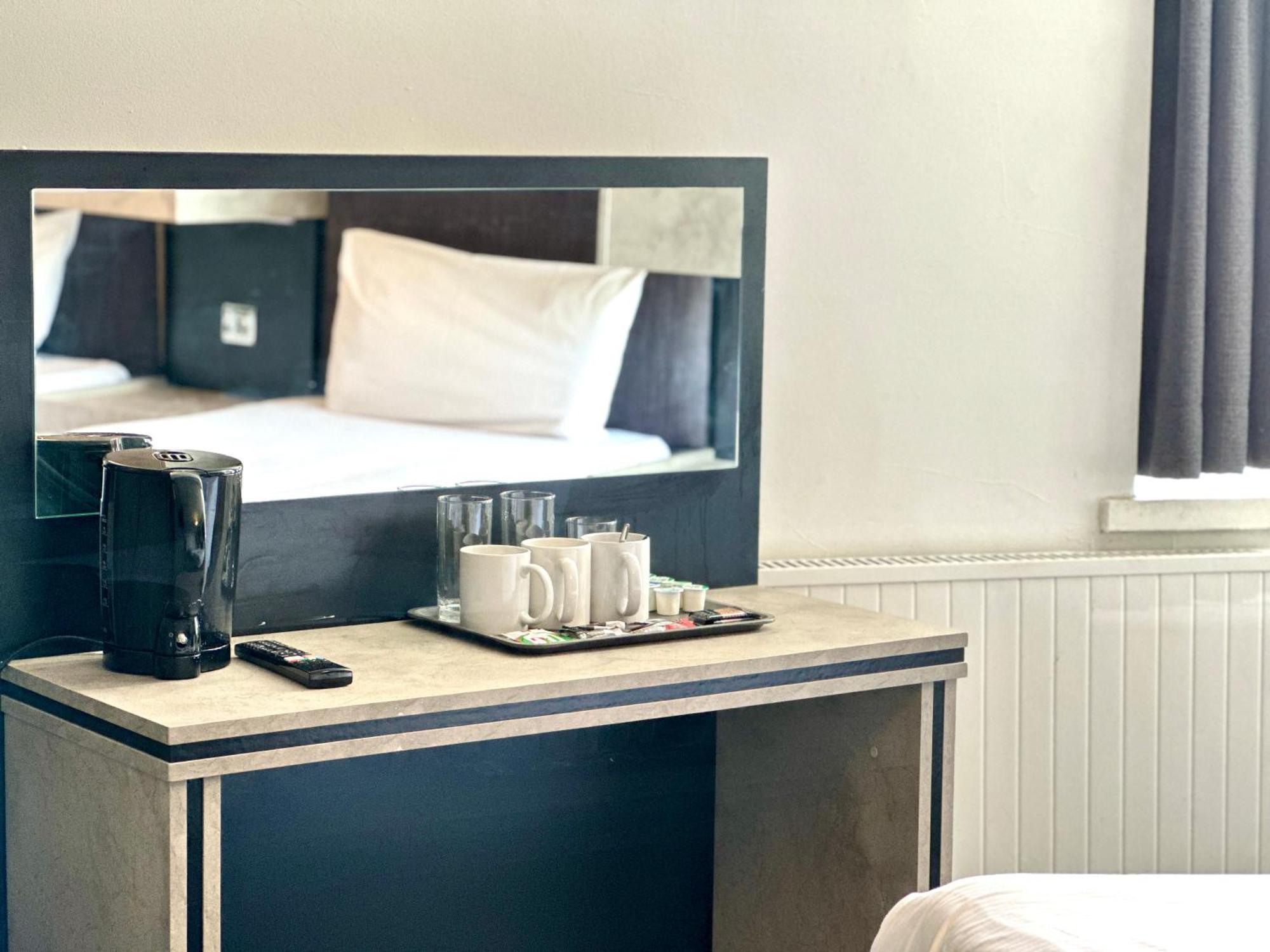 Hotel Express Newcastle Гейтсхед Екстериор снимка