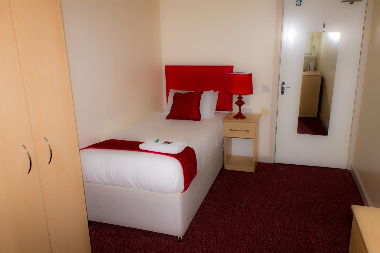 Hotel Express Newcastle Гейтсхед Стая снимка
