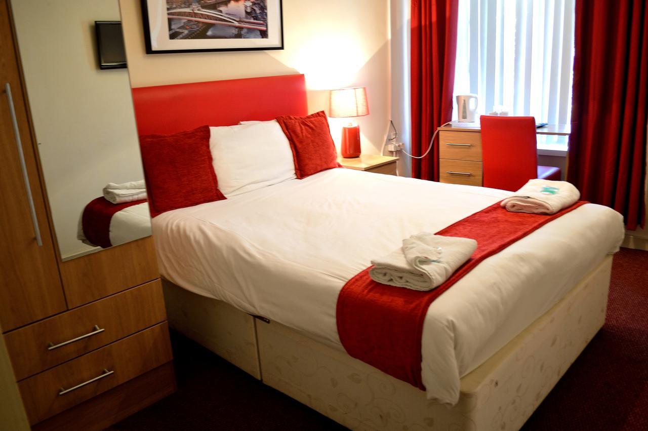 Hotel Express Newcastle Гейтсхед Екстериор снимка